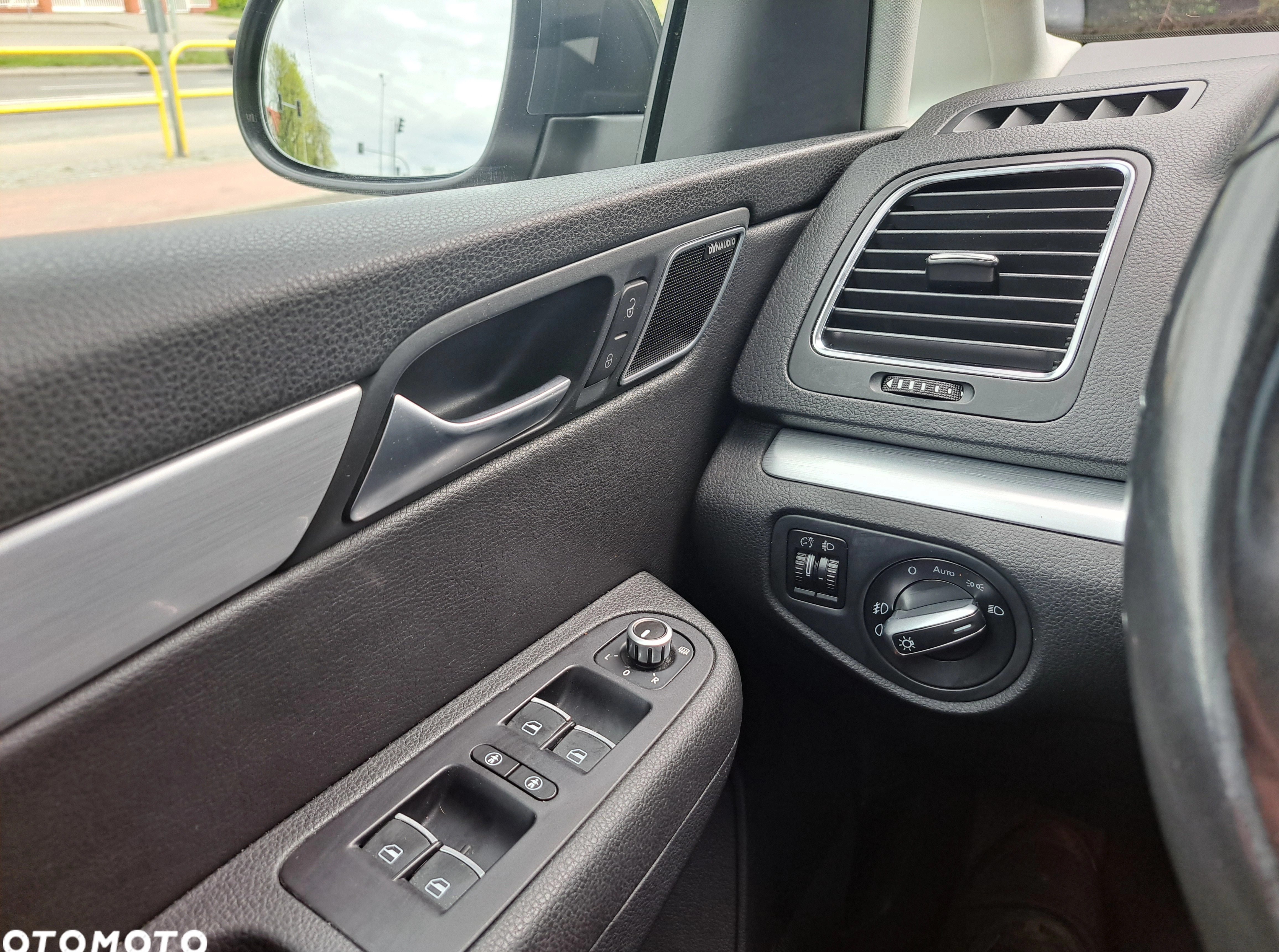 Volkswagen Sharan cena 55000 przebieg: 171000, rok produkcji 2014 z Odolanów małe 29